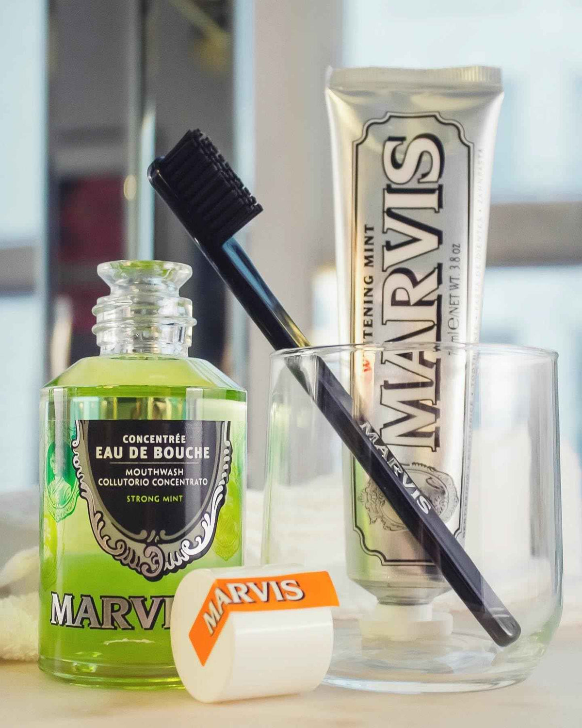 Marvis Whitening Mint Toothpaste, 3.8 Ounce (Pack of 1)