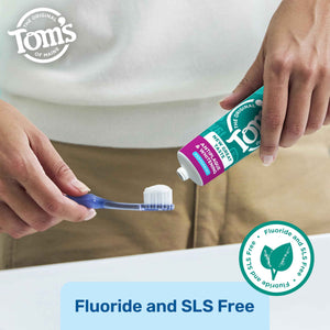 Tom's of Maine Fluoride-Free Antiplaque & Whitening Natural Toothpaste, Peppermint, 5.5 oz. (Pack of 2)